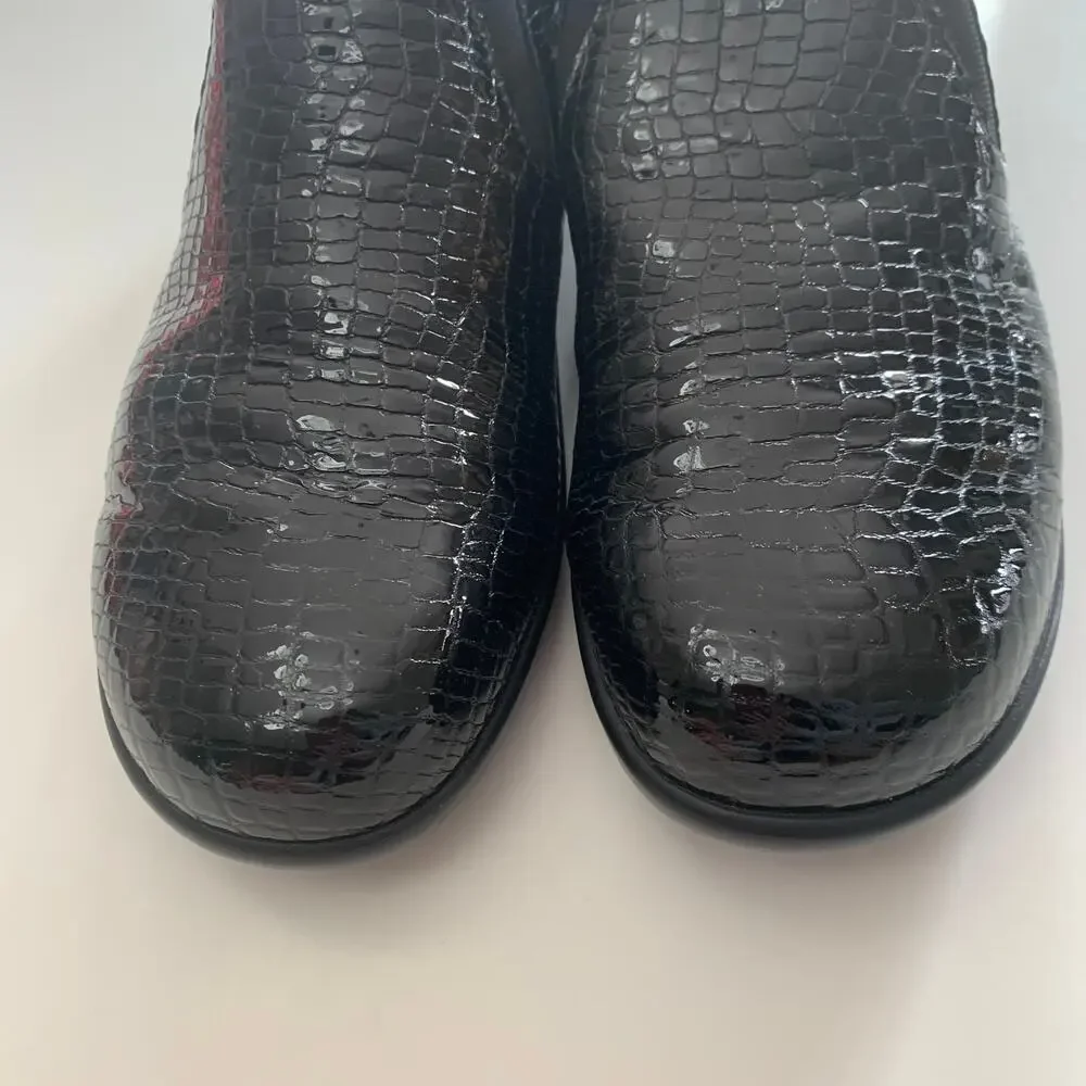 SAS Viva C Black Patent Leather Slip-on Size 8N